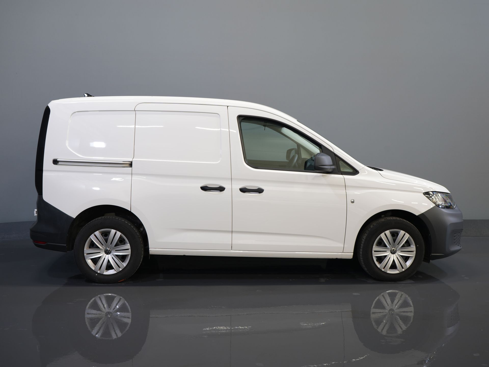 Volkswagen Caddy Cargo Delivery Van 1.5 TSI PETROL BPM FREE! Cruise control/ Air conditioning/ DAB/ PDC