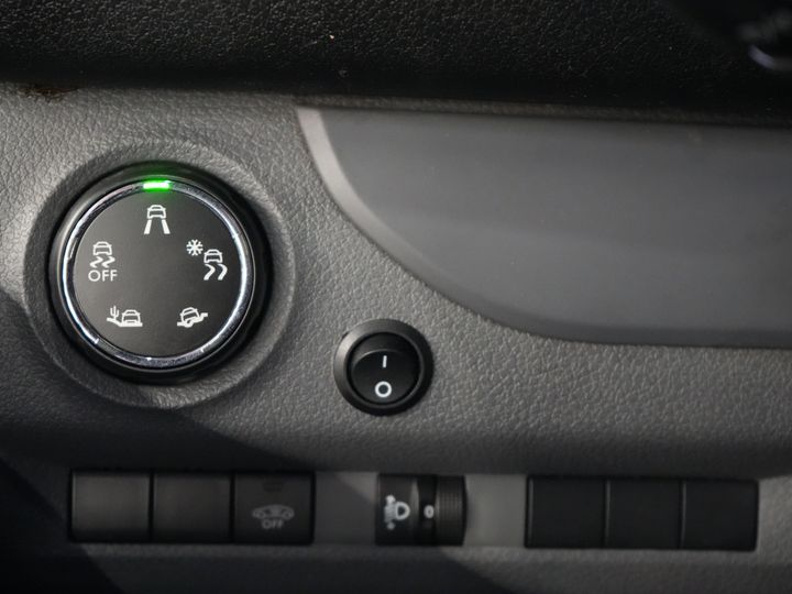 Peugeot Expert Van 2.0 HDI Aut. 180 CP L3 BPM GRATUIT! 2x Elek.Schuif./ Alarmă III/ LMV/ Carplay/ PDC/ Navi/ Keyless/ Airco