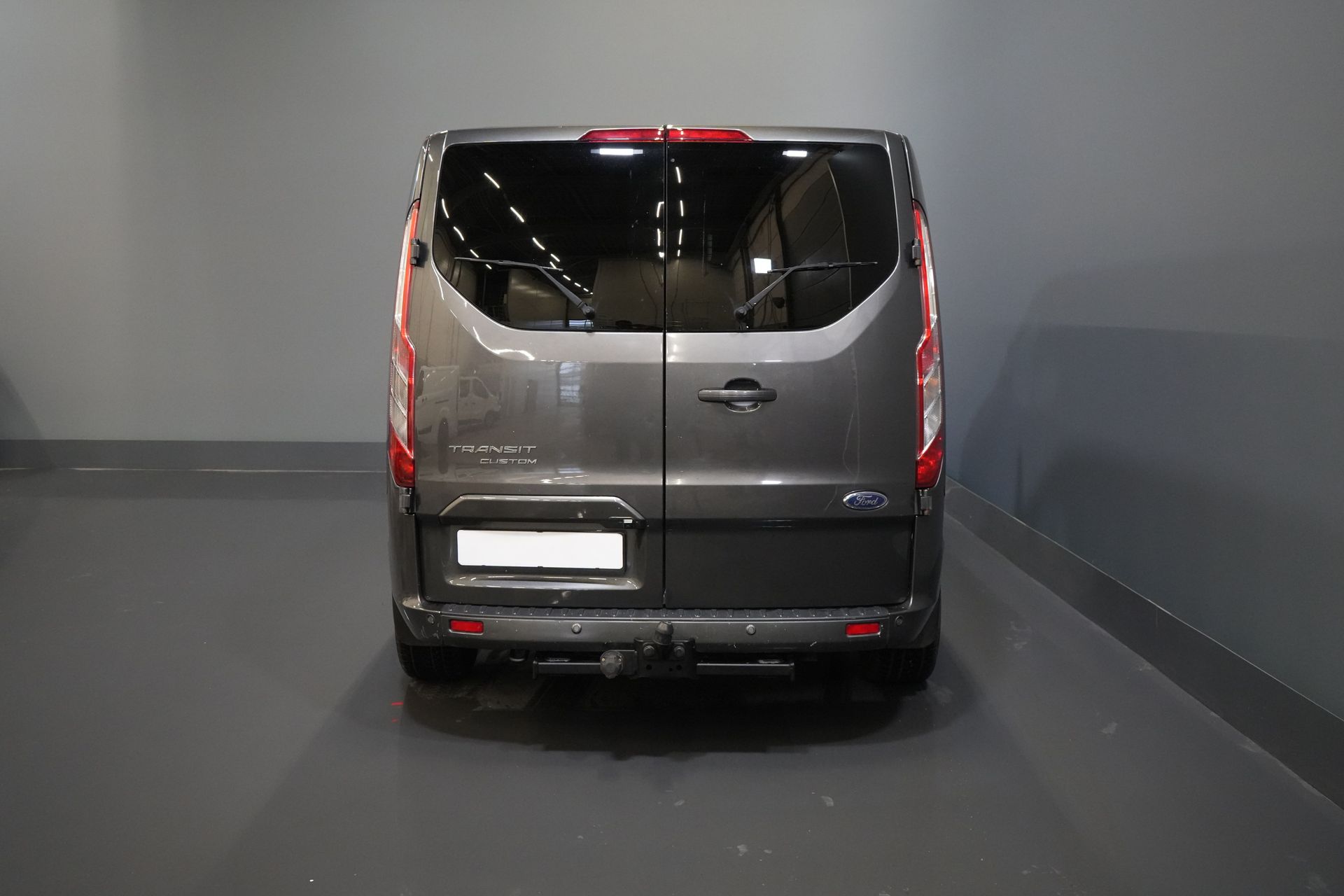 Ford Transit Custom Van 2.0 TDCI 170 CV E6 Aut. L2 Limited DC Doble Cabina BPM FREE 2x Puerta corredera/ Seatverw./ Navi/ Cruise/ Cámara/ PDC/ Gancho de remolque