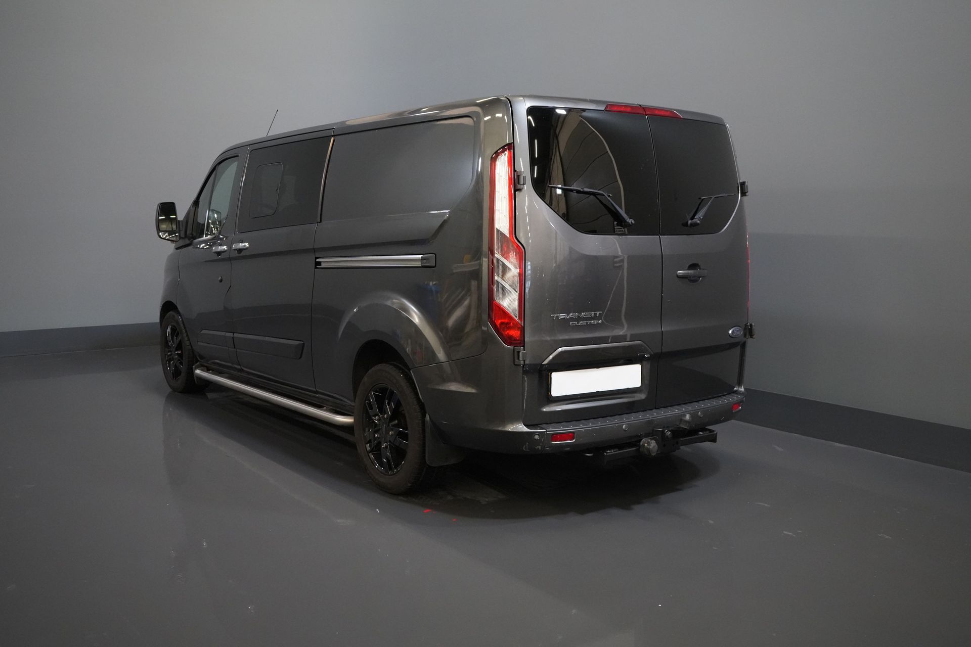 Ford Transit Custom Van 2.0 TDCI 170 CV E6 Aut. L2 Limited DC Doble Cabina BPM FREE 2x Puerta corredera/ Seatverw./ Navi/ Cruise/ Cámara/ PDC/ Gancho de remolque