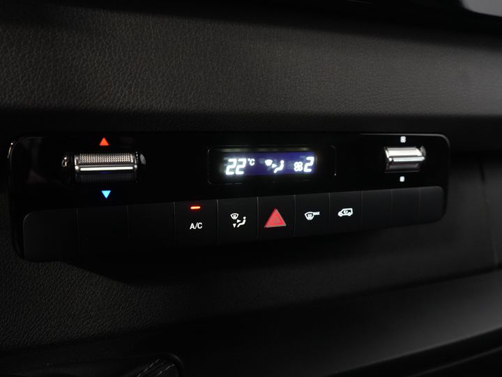 Mercedes-Benz Sprinter Van 316 2.2 CDI L3H2 LED/ 10.25” MBUX/ Gev.Stoel/ Carplay/ Sidebars/ Cruise/ Camera/ Navi/ Towbar/ Airco