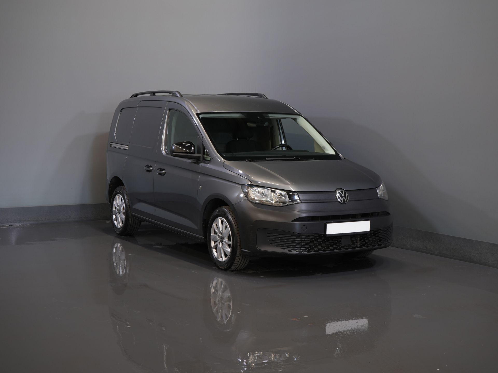Volkswagen Caddy Cargo Bestelbus 2.0 TDI 125 pk DSG Aut. Standkachel/ Stoelverw./ Carplay/ PDC/ 16” LMV/ Trekhaak/ Dakrails