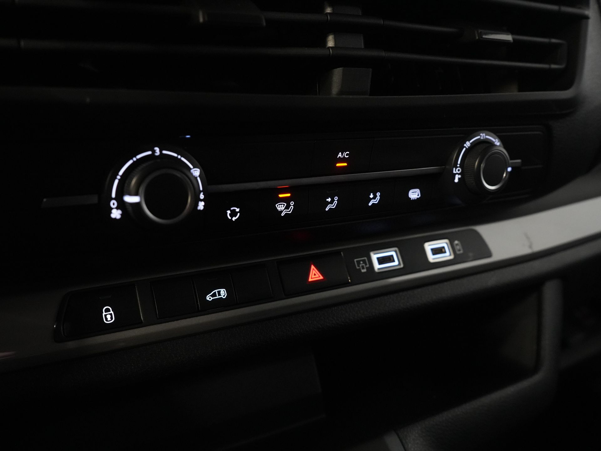 Fiat Scudo Van 2.0 MJ 120 CP L3 Carplay/ Camera/ PDC/ Cruise/ Airco