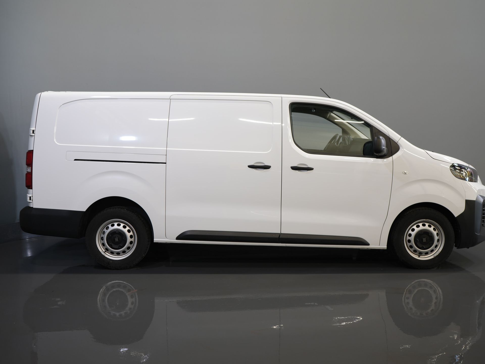 Fiat Scudo Van 2.0 MJ 120 CP L3 Carplay/ Camera/ PDC/ Cruise/ Airco