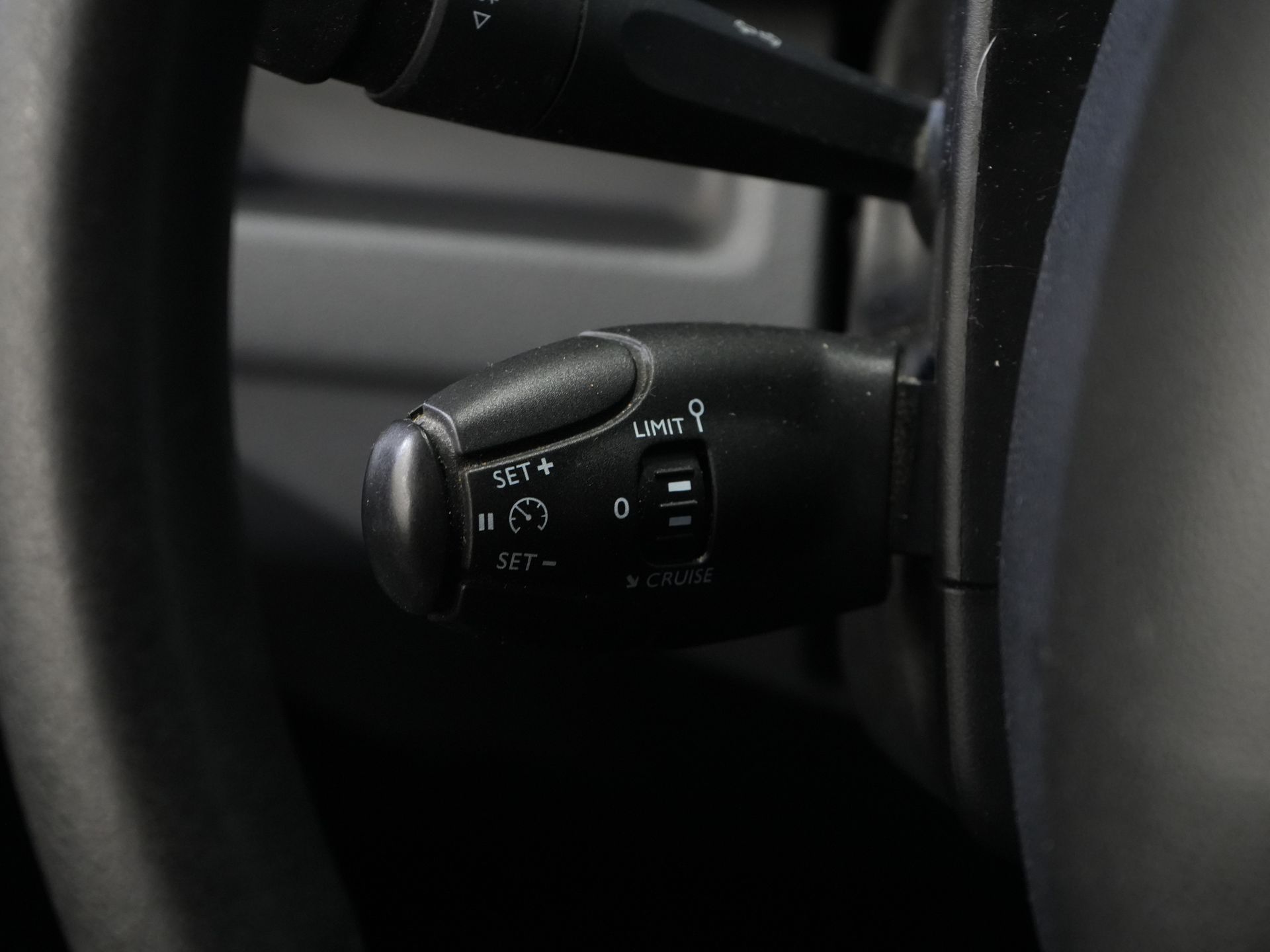 Toyota ProAce Worker Van 1.6 L3 Cruise/ Airco/ Camera/ Towbar/ Sidebars