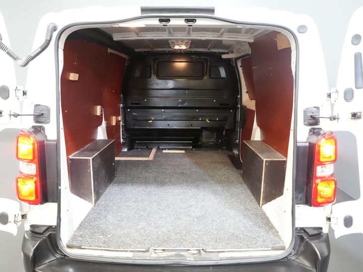 Toyota ProAce Worker Van 1.6 L3 Cruise/ Airco/ Camera/ Towbar/ Sidebars