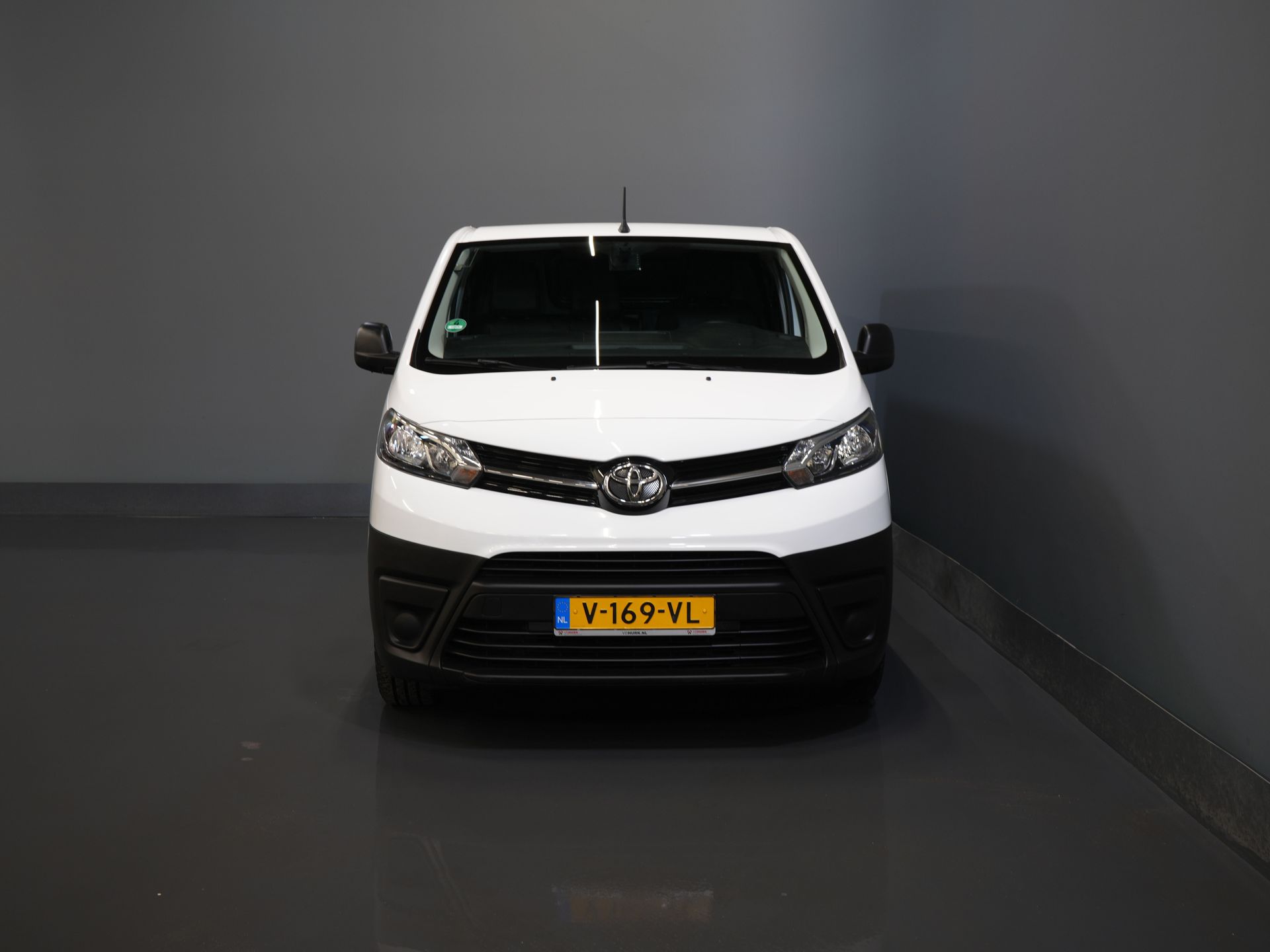 Toyota ProAce Worker Van 1.6 L3 Cruise/ Airco/ Camera/ Towbar/ Sidebars