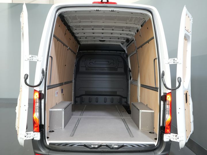 Mercedes-Benz Sprinter Van 317 CDI Aut. L2H2 BPM FREE! Carplay/ Gev.Stoel/ 270 Gr.Deuren/ Stoelverw./ Navi/ Camera/ PDC/ Cruise/ DAB