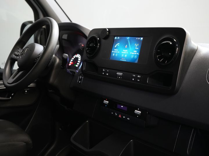 Mercedes-Benz Sprinter Van 317 CDI Aut. L2H2 BPM FREE! Carplay/ Gev.Stoel/ 270 Gr.Deuren/ Stoelverw./ Navi/ Camera/ PDC/ Cruise/ DAB