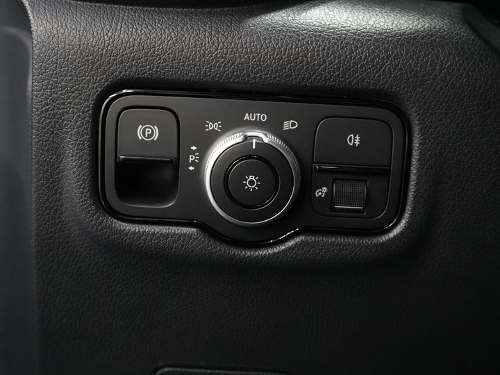 Mercedes-Benz Vito Van 116 CDI Aut. L3 DC Double Cab BPM FREE! 6 Pers./ 2xUși glisante/ Bare laterale/ LED/ 19