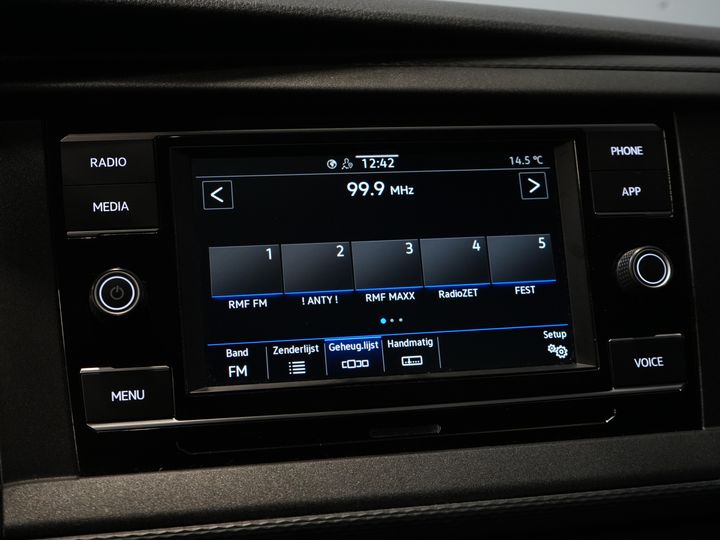 Volkswagen Transporter Bestelbus 2.0 TDI 150 pk DSG Aut. L2 LED/ Adapt.Cruise/ Carplay/ 2.5t Trekverm./ Airco/ Camera/ PDC