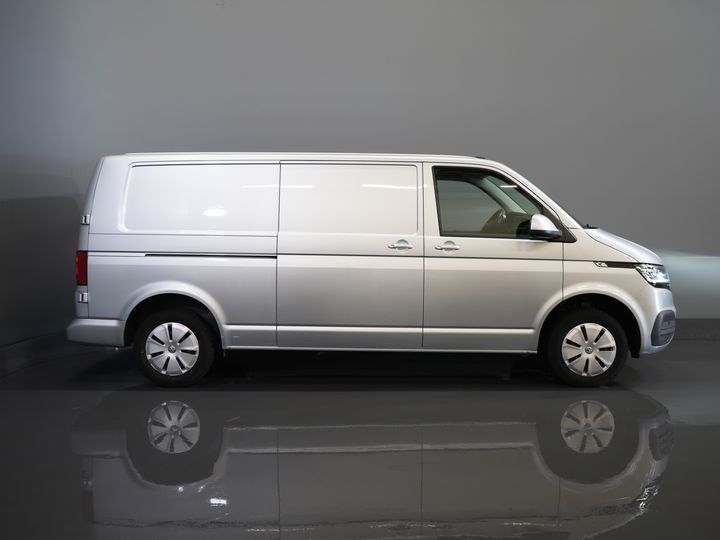 Volkswagen Transporter Bestelbus 2.0 TDI 150 pk DSG Aut. L2 LED/ Adapt.Cruise/ Carplay/ 2.5t Trekverm./ Airco/ Camera/ PDC