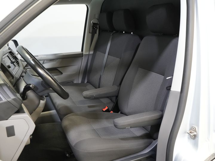 Volkswagen Transporter Bestelbus 2.0 TDI 150 pk DSG Aut. L2 LED/ Adapt.Cruise/ Carplay/ 2.5t Trekverm./ Airco/ Camera/ PDC