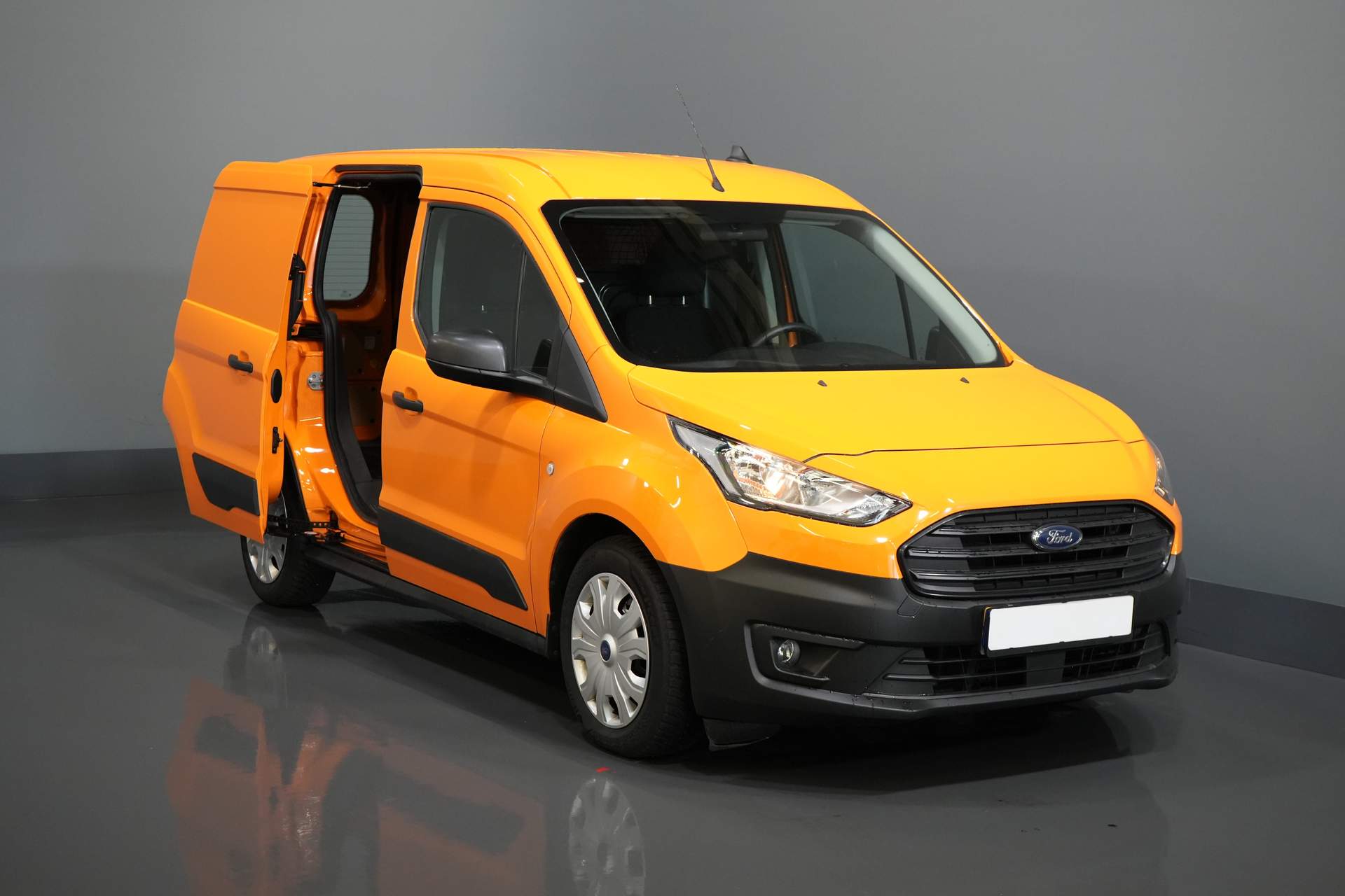 Ford Transit Connect Bestelbus 1.5 TDCI Trend Standkachel/ Stoelverw./ Airco/ Trekhaak