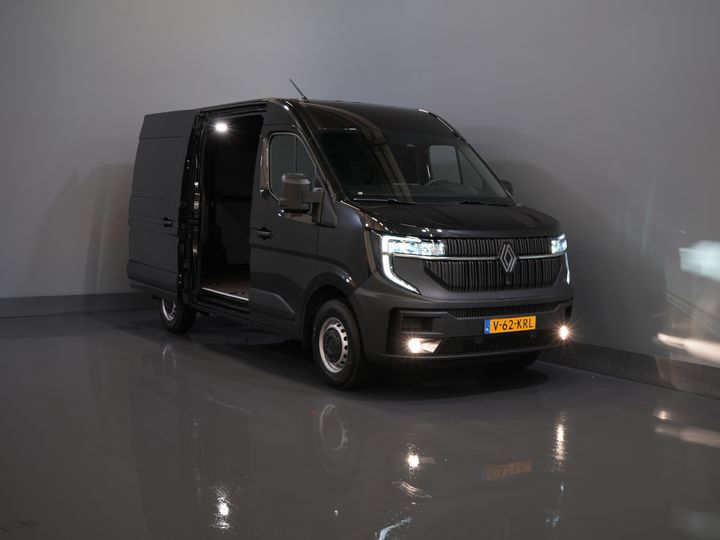 Renault Master Van T35 2.0 dCi 130 CP L2H2 Advance BPM FREE! LED/ Dispozitiv de remorcare 2.5t/ Navi/ Carplay/ Cameră/ Climă/ PDC/ Cruise/ Cârlig de remorcare