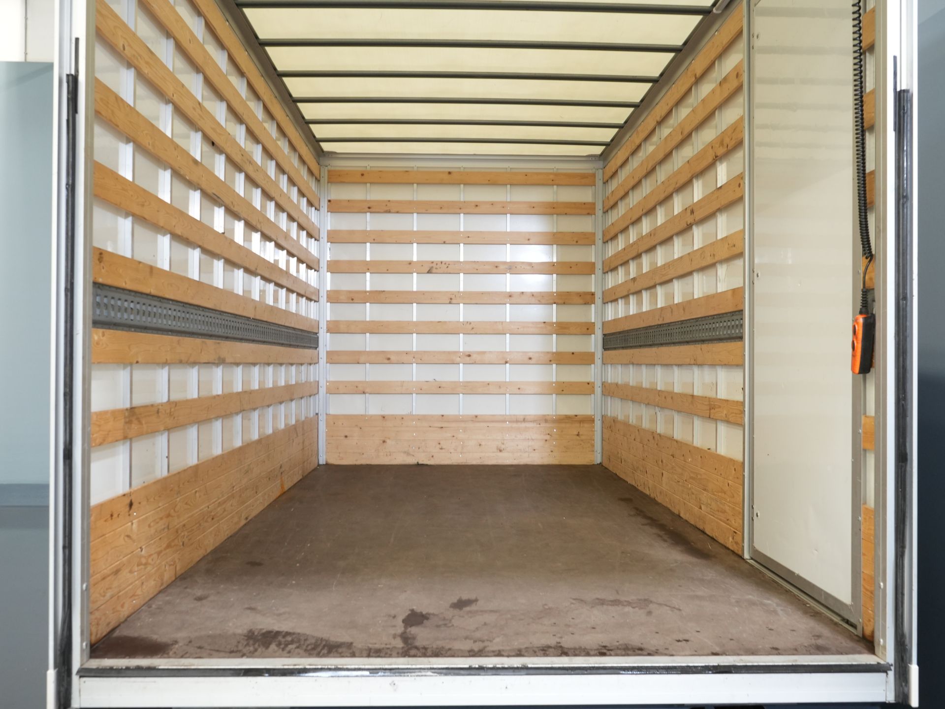 Renault Master Bakwagen T35 2.3 dCi 165 pk BPM Vrij! Bakwagen 420x215x233 Laadklep/ Zijdeur/ Meubelbak/ Spoiler/ Cruise/ Airco