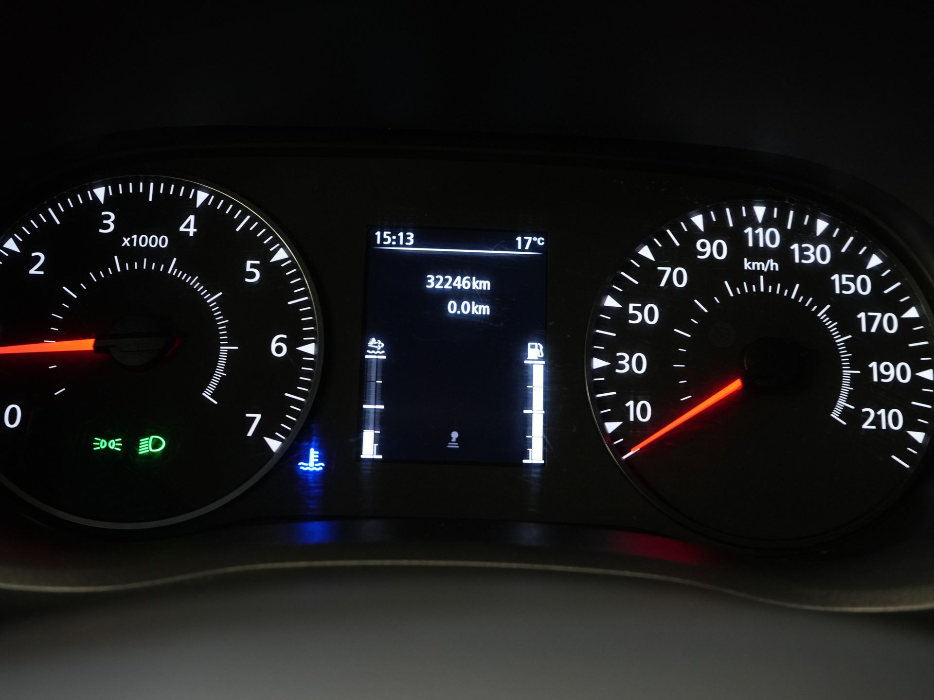 Renault Master Bakwagen T35 2.3 dCi 165 pk BPM Vrij! Bakwagen 420x215x233 Laadklep/ Zijdeur/ Meubelbak/ Spoiler/ Cruise/ Airco