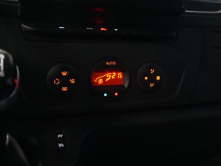 Nissan NV400 Van 35 2.3 dCi 136 к.с. L2H2 2x Зсувні двері/ Клімат/ Навігація/ Круїз/ Камера/ PDC/ Буксирний гак