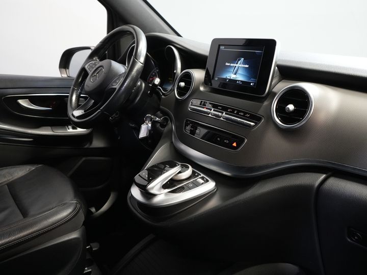 Mercedes-Benz V-Klasse Bestelbus 250d XL L3 Avantgarde DC Dubbel Cabine BPM VRIJ! LED/ Leder/ Climate/ 2xSchuifdeur/ Standkachel/ Stoelverw/ Navi/ Elek.Klep/ Cam