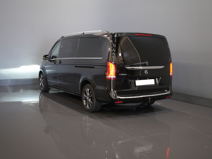 Mercedes-Benz V-Klasse Bestelbus 250d XL L3 Avantgarde DC Dubbel Cabine BPM VRIJ! LED/ Leder/ Climate/ 2xSchuifdeur/ Standkachel/ Stoelverw/ Navi/ Elek.Klep/ Cam