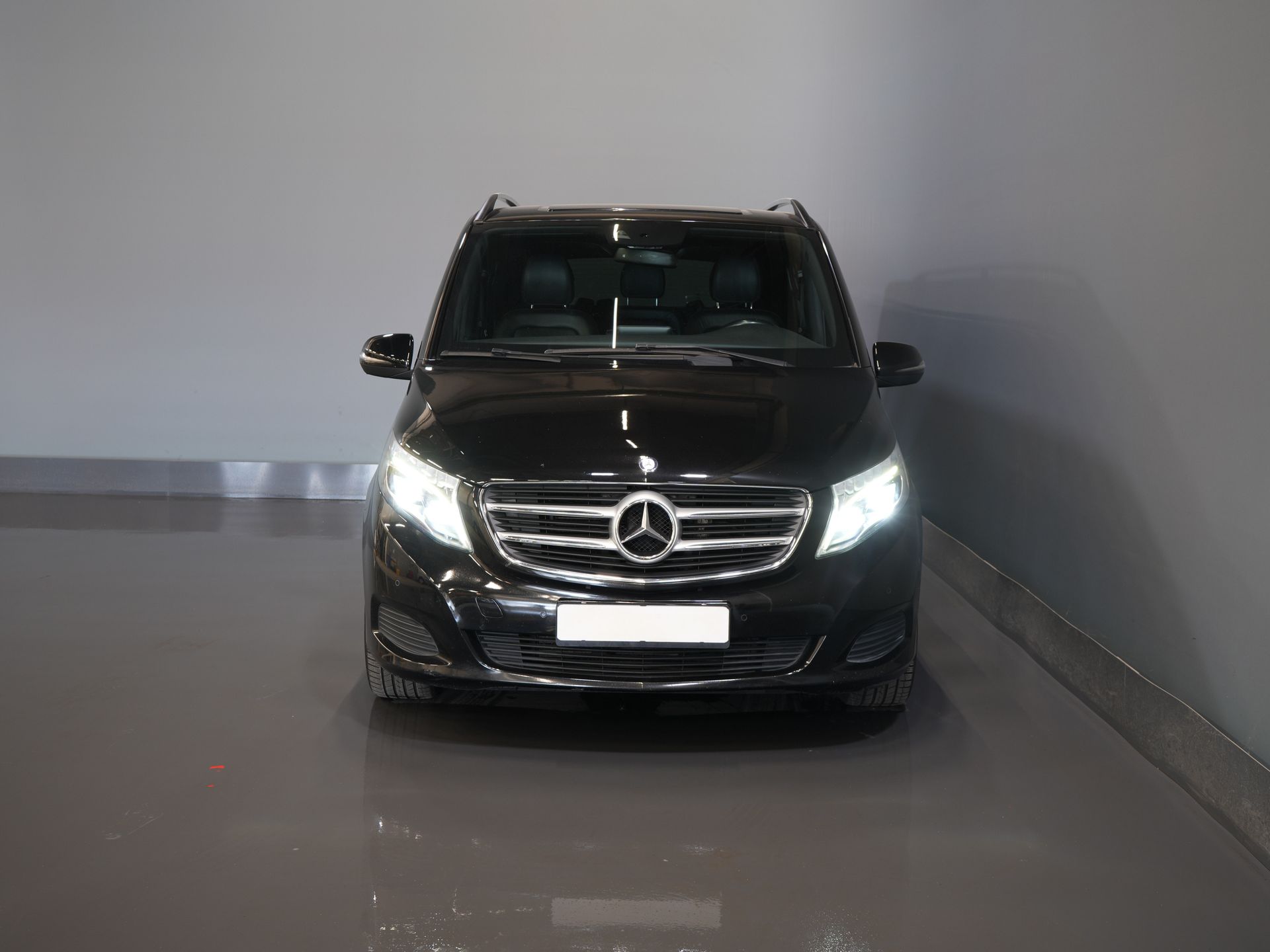Mercedes-Benz V-Klasse Bestelbus 250d XL L3 Avantgarde DC Dubbel Cabine BPM VRIJ! LED/ Leder/ Climate/ 2xSchuifdeur/ Standkachel/ Stoelverw/ Navi/ Elek.Klep/ Cam