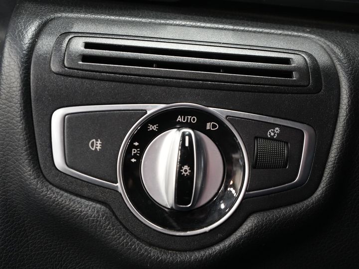 Mercedes-Benz V-Klasse Bestelbus 250d XL L3 Avantgarde DC Dubbel Cabine BPM VRIJ! LED/ Leder/ Climate/ 2xSchuifdeur/ Standkachel/ Stoelverw/ Navi/ Elek.Klep/ Cam
