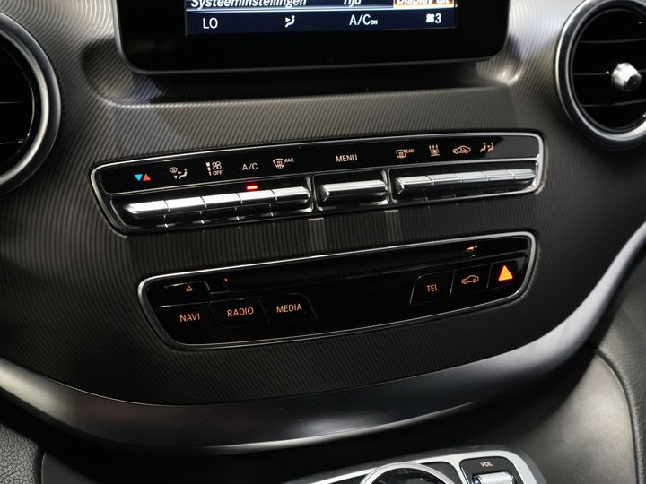 Mercedes-Benz V-Klasse Bestelbus 250d XL L3 Avantgarde DC Dubbel Cabine BPM VRIJ! LED/ Leder/ Climate/ 2xSchuifdeur/ Standkachel/ Stoelverw/ Navi/ Elek.Klep/ Cam