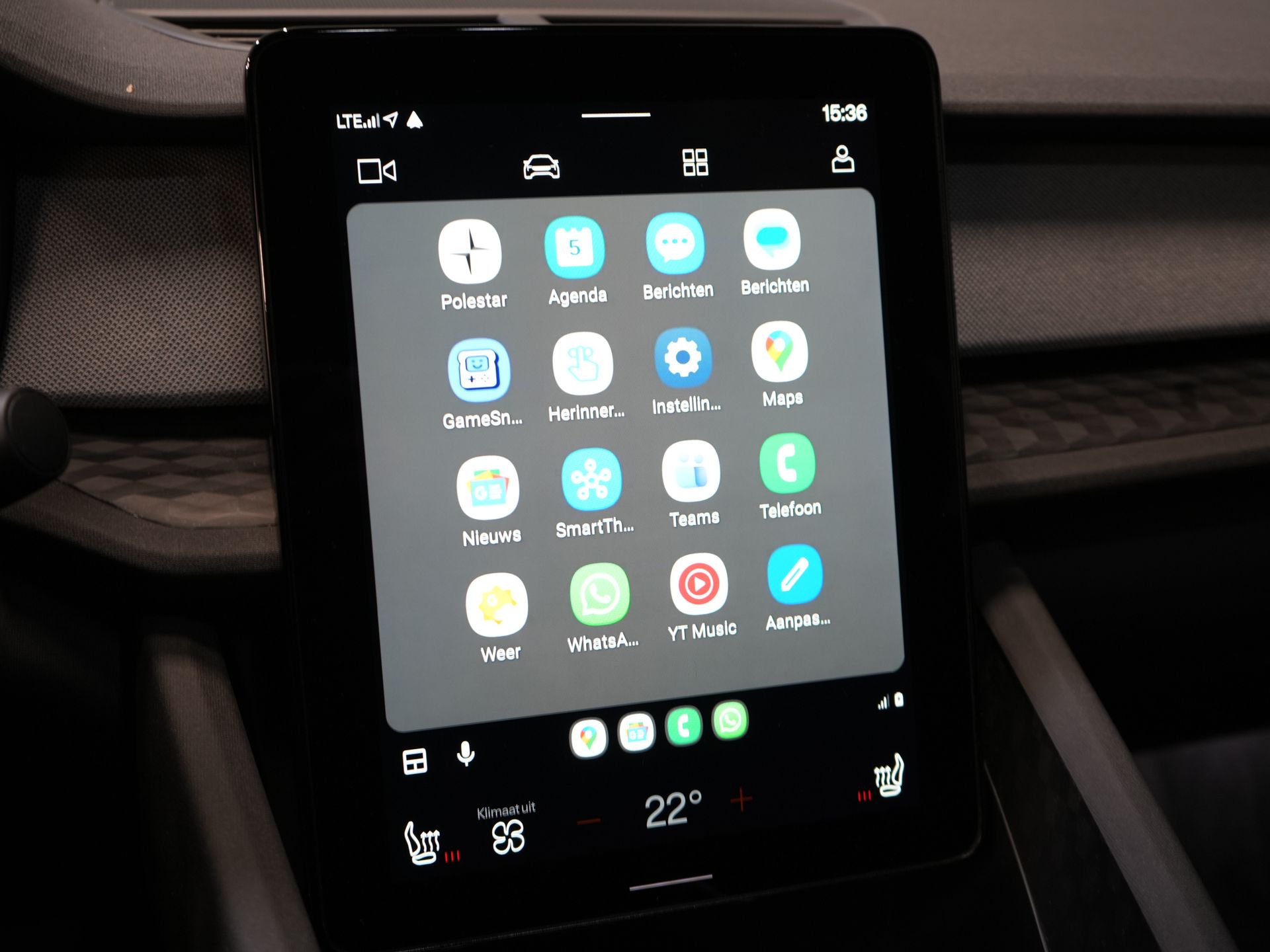 Polestar 2 Berline Long Range 78 kWh 551 km WLTP 94% SOH LED/ Adapt.Cruise/ Mémoire/ Sièges chauffants/ Carplay/ Navigation/ Climatisation