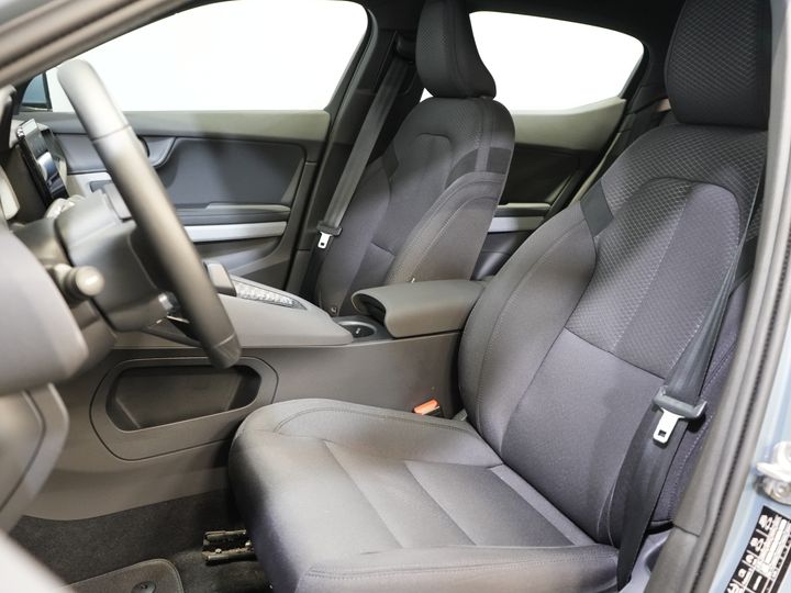 Polestar 2 Berline Long Range 78 kWh 551 km WLTP 94% SOH LED/ Adapt.Cruise/ Mémoire/ Sièges chauffants/ Carplay/ Navigation/ Climatisation