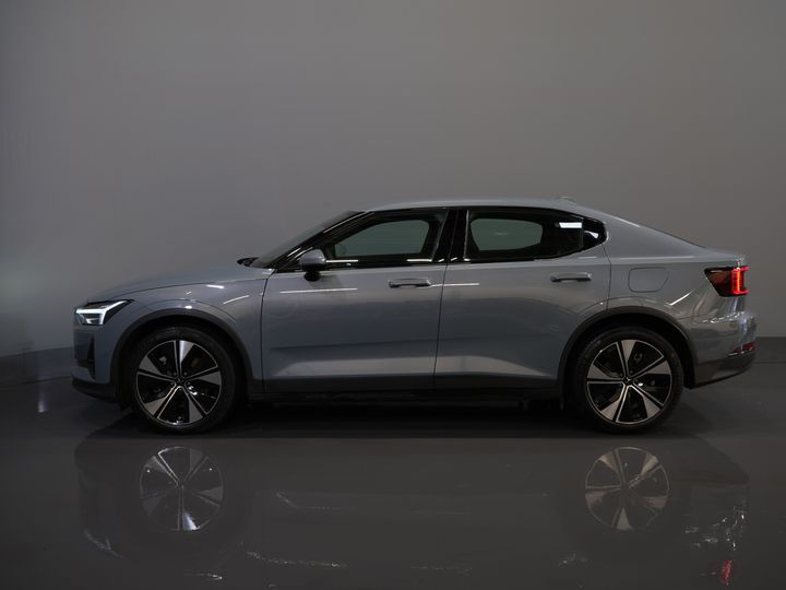 Polestar 2 Berline Long Range 78 kWh 551 km WLTP 94% SOH LED/ Adapt.Cruise/ Mémoire/ Sièges chauffants/ Carplay/ Navigation/ Climatisation