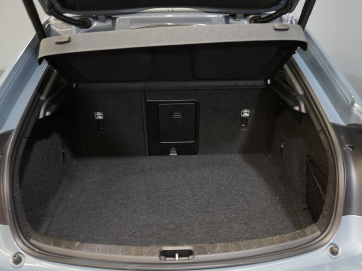 Polestar 2 Berline Long Range 78 kWh 551 km WLTP 94% SOH LED/ Adapt.Cruise/ Mémoire/ Sièges chauffants/ Carplay/ Navigation/ Climatisation