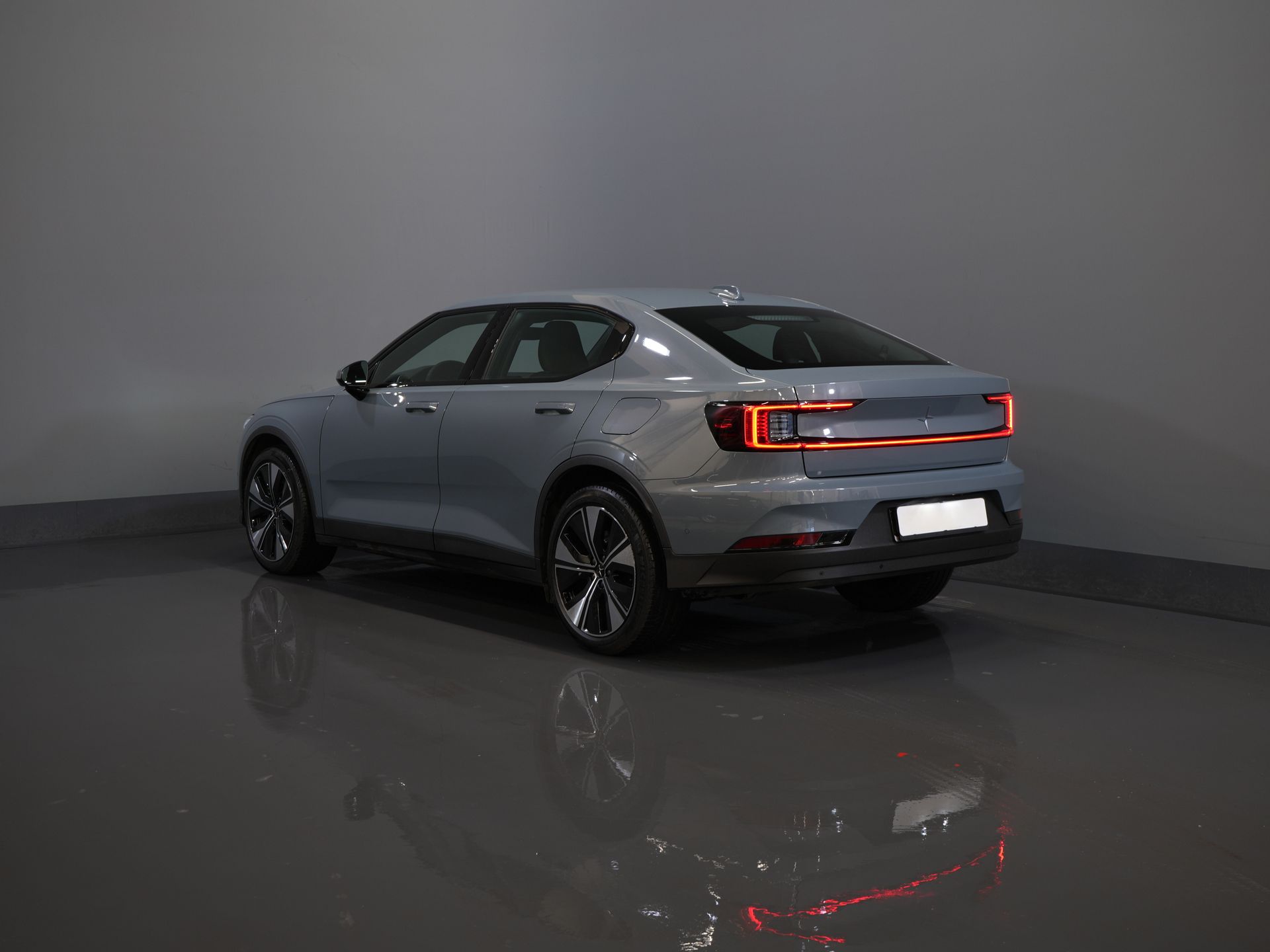 Polestar 2 Berline Long Range 78 kWh 551 km WLTP 94% SOH LED/ Adapt.Cruise/ Mémoire/ Sièges chauffants/ Carplay/ Navigation/ Climatisation
