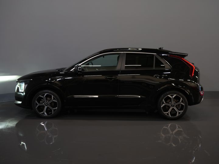 Kia Niro SUV 1.6 GDi PHEV Executive Line Harman Kardon/ Stoelvent./ 18