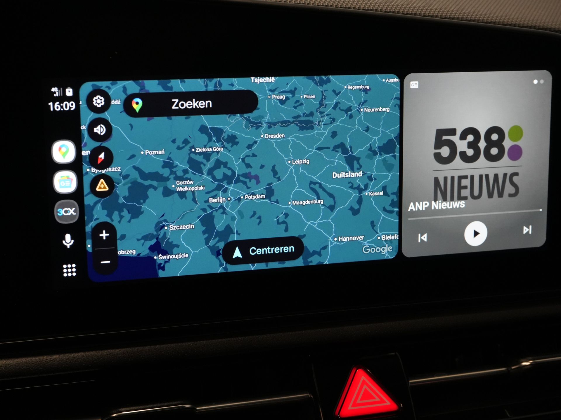 Kia Niro SUV 1.6 GDi PHEV Executive Line Harman Kardon/ Stoelvent./ 18