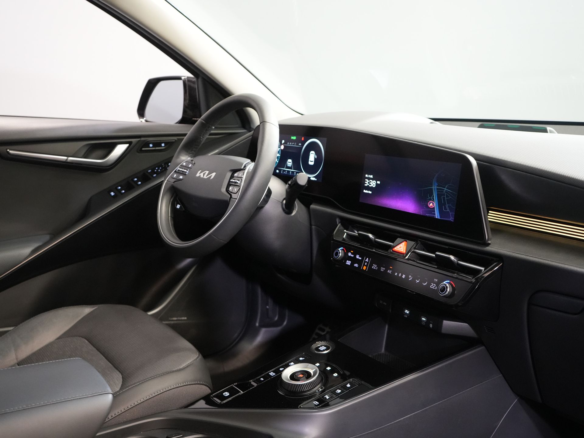 Kia Niro SUV 1.6 GDi PHEV Executive Line Harman Kardon/ Stoelvent./ 18