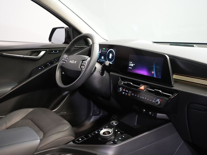 Kia Niro SUV 1.6 GDi PHEV Executive Line Harman Kardon/ Stoelvent./ 18