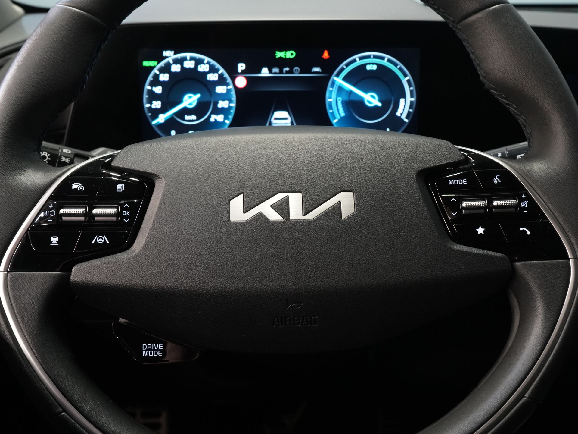 Kia Niro SUV 1.6 GDi PHEV Executive Line Harman Kardon/ Stoelvent./ 18