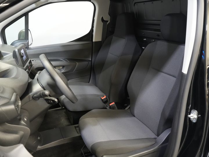 Peugeot e-Partner Van 50 kWh 280 km WLTP Încălzire stand/ Încărcător rapid/ DAB/ Cruise/ Aer condiționat