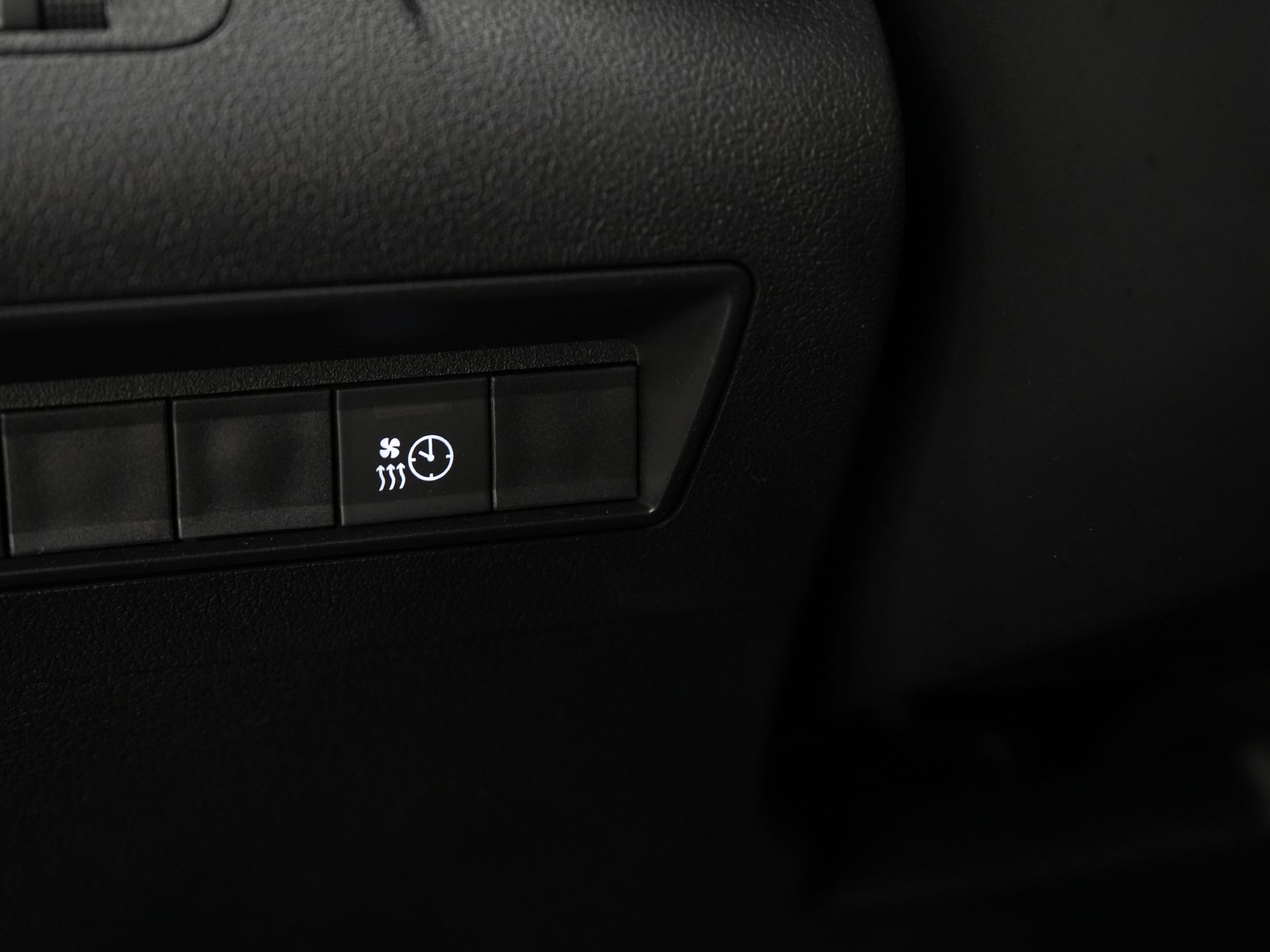 Peugeot e-Partner Van 50 kWh 280 km WLTP Încălzire stand/ Încărcător rapid/ DAB/ Cruise/ Aer condiționat