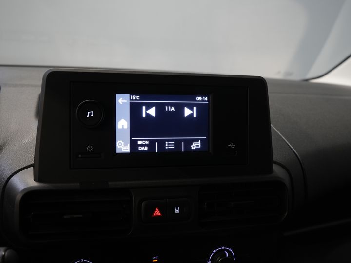 Peugeot e-Partner Van 50 kWh 280 km WLTP Încălzire stand/ Încărcător rapid/ DAB/ Cruise/ Aer condiționat