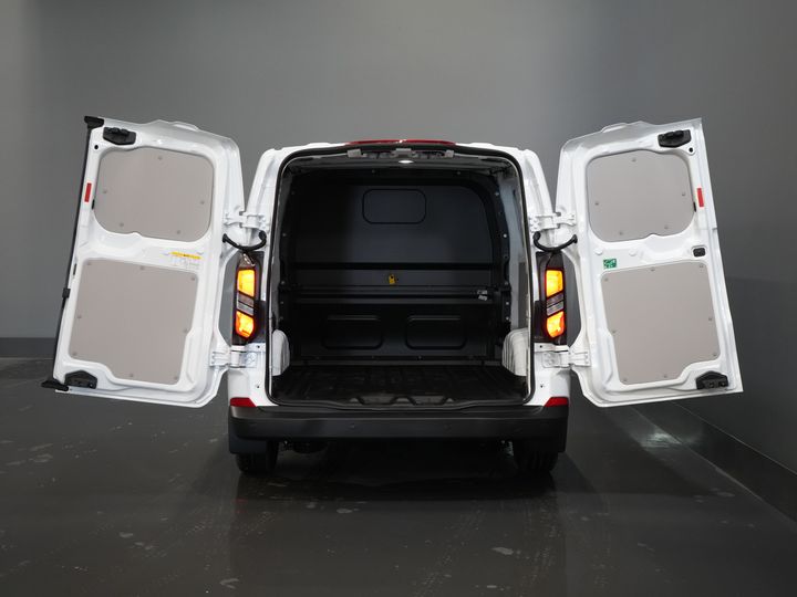 Ford Transit Custom Van 320 2.0 TDCI 136 hp L2 Trend BPM FREE! DC Double Cab/ 5 years/200,000 km Warranty/ Carplay/ Climate/ Camera/ PDC/ Cruise