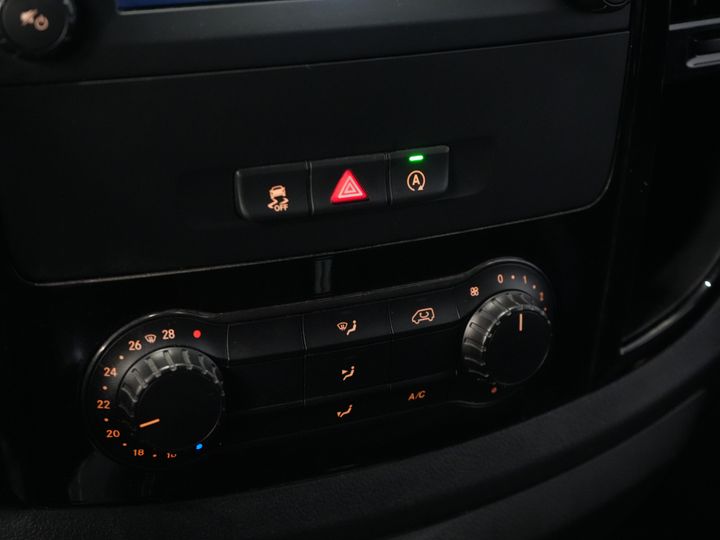 Mercedes-Benz Vito Van 110 CDI L2 BPM FREE ! Carplay/ 3 Pers./ Croisière/ Caméra/ Attelage/ Airco