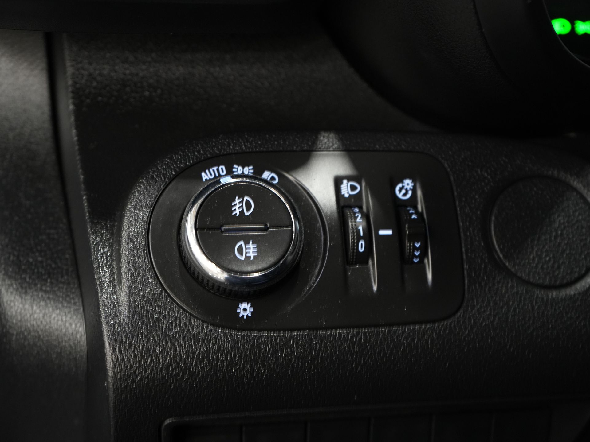 Opel Combo Bestelbus 1.2 Turbo 130 pk Aut. BENZINE BPM VRIJ! Keyless/ Carplay/ PDC/ Cruise/ Trekhaak/ Airco