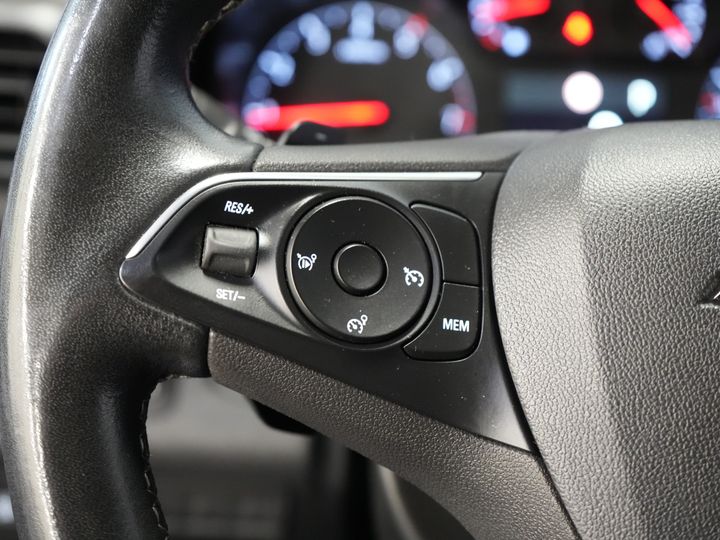 Opel Combo Bestelbus 1.2 Turbo 130 pk Aut. BENZINE BPM VRIJ! Keyless/ Carplay/ PDC/ Cruise/ Trekhaak/ Airco