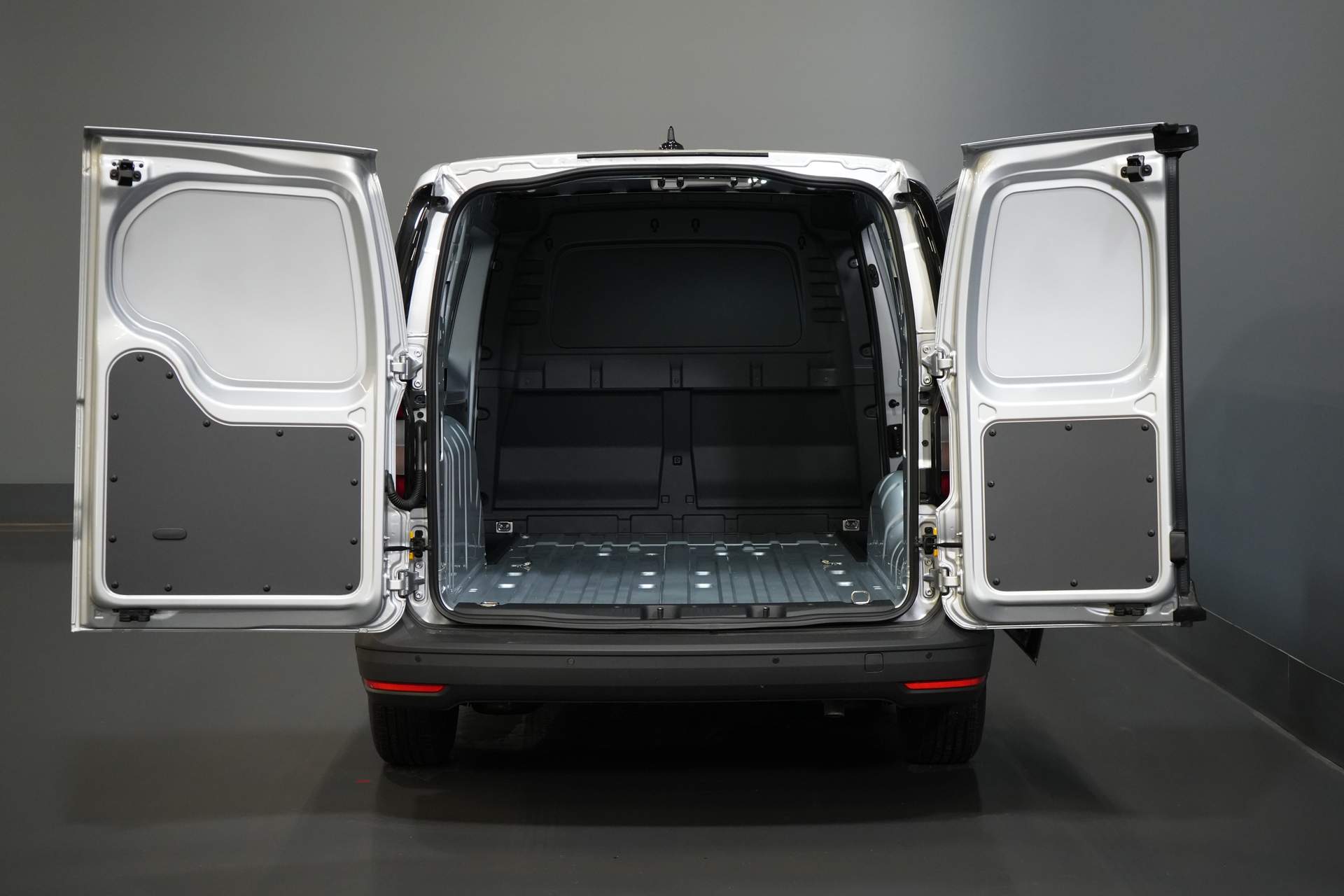 Volkswagen Caddy Cargo Maxi Van 2.0 TDI 125 PS DSG Aut. BPM FREE/ Virtual Cockpit/ Carplay/ Cruise/ PDC/ Inverter