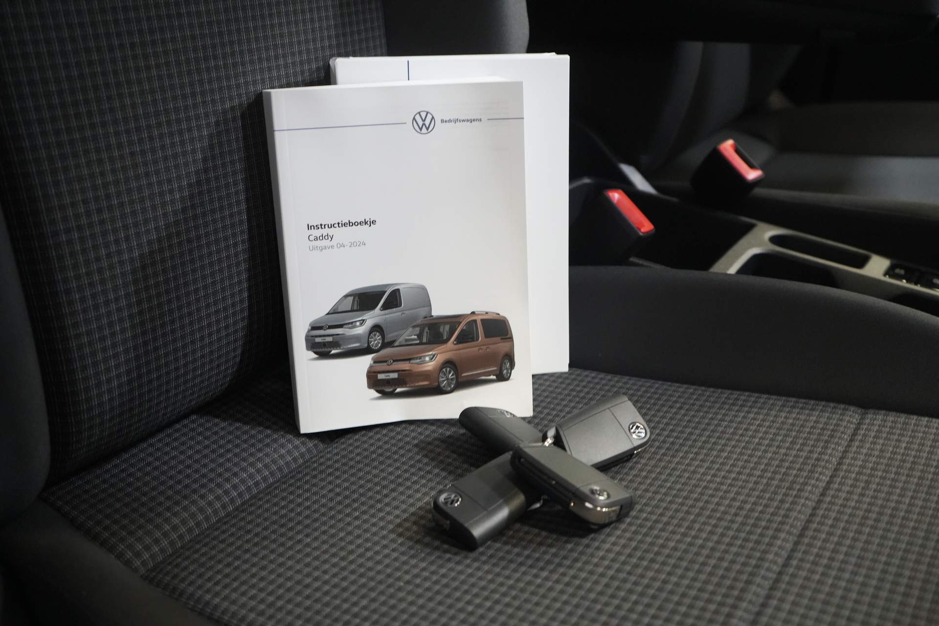 Volkswagen Caddy Cargo Maxi Van 2.0 TDI 125 PS DSG Aut. BPM FREE/ Virtual Cockpit/ Carplay/ Cruise/ PDC/ Inverter