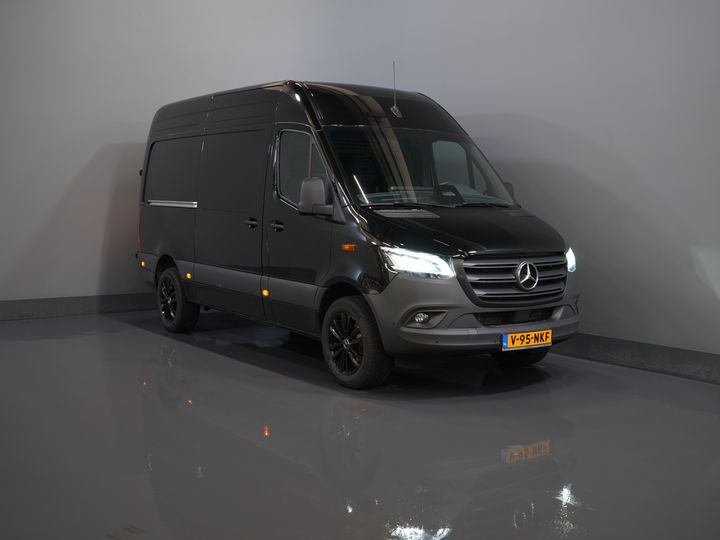 Mercedes-Benz Sprinter Van 317 Aut. L2H2 BPM GRATIS! (Facelift) 3.5t Hak holowniczy/ LED/ Fotel rozkładany/ 270 Gr. Drzwi/ Ogrzewanie siedzeń/ Navi/ Kamera/ PDC/ Cruise/ Airco