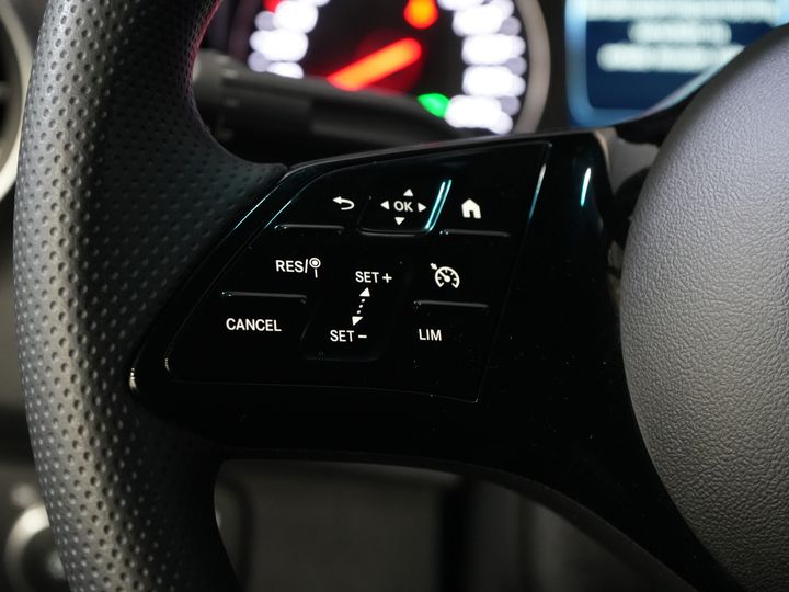 Mercedes-Benz Sprinter Van 317 Aut. L2H2 BPM GRATIS! (Facelift) 3.5t Hak holowniczy/ LED/ Fotel rozkładany/ 270 Gr. Drzwi/ Ogrzewanie siedzeń/ Navi/ Kamera/ PDC/ Cruise/ Airco