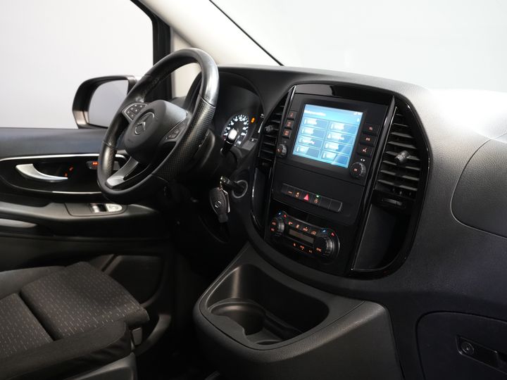 Mercedes-Benz Vito Van 119 CDI Aut. XL L3 DC Double Cab/ LED/ 2.5t Trekverm./ Alarm III/ Stoelverw./ Carplay/ Navi/ Camera/ Climate/ Cruise/ PDC/ 18
