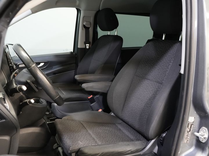 Mercedes-Benz Vito Van 119 CDI Aut. XL L3 DC Double Cab/ LED/ 2.5t Trekverm./ Alarm III/ Stoelverw./ Carplay/ Navi/ Camera/ Climate/ Cruise/ PDC/ 18